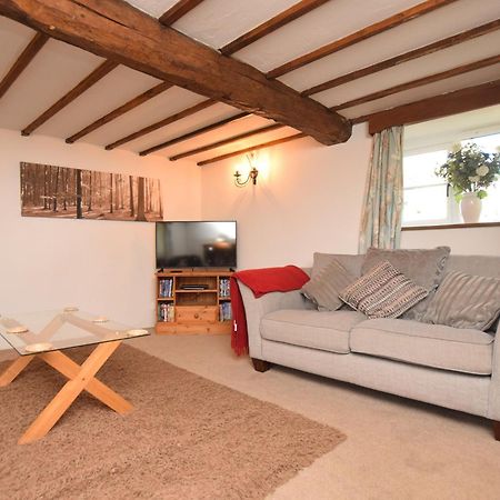 Award Winning Lower Whitsleigh Farm Cottage Roborough Экстерьер фото