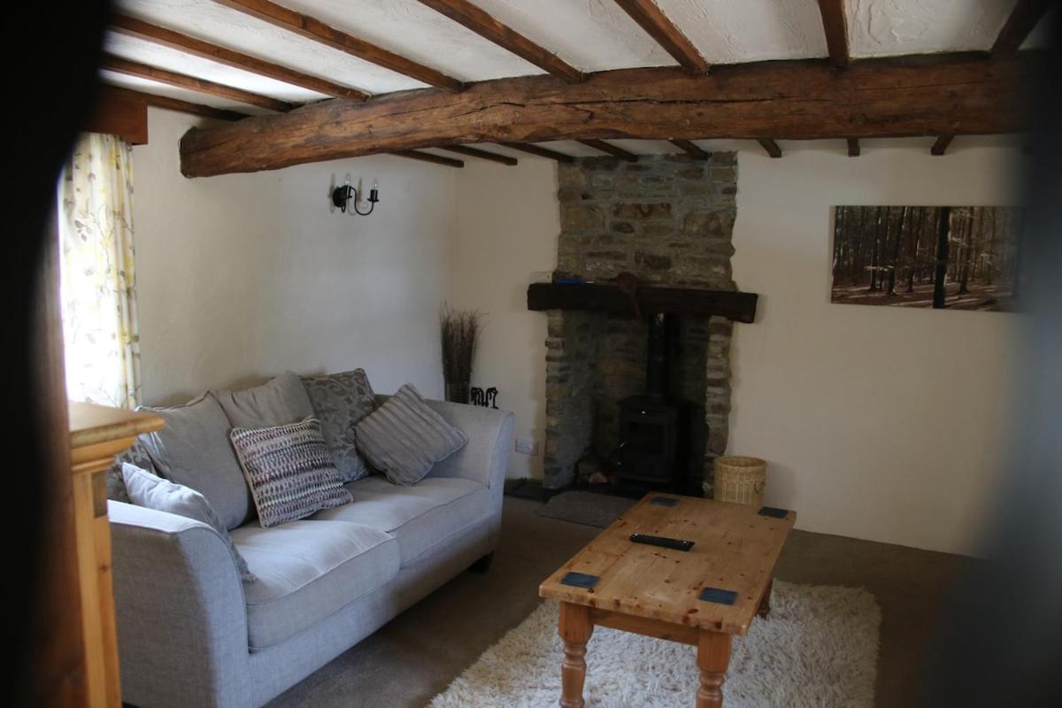 Award Winning Lower Whitsleigh Farm Cottage Roborough Экстерьер фото