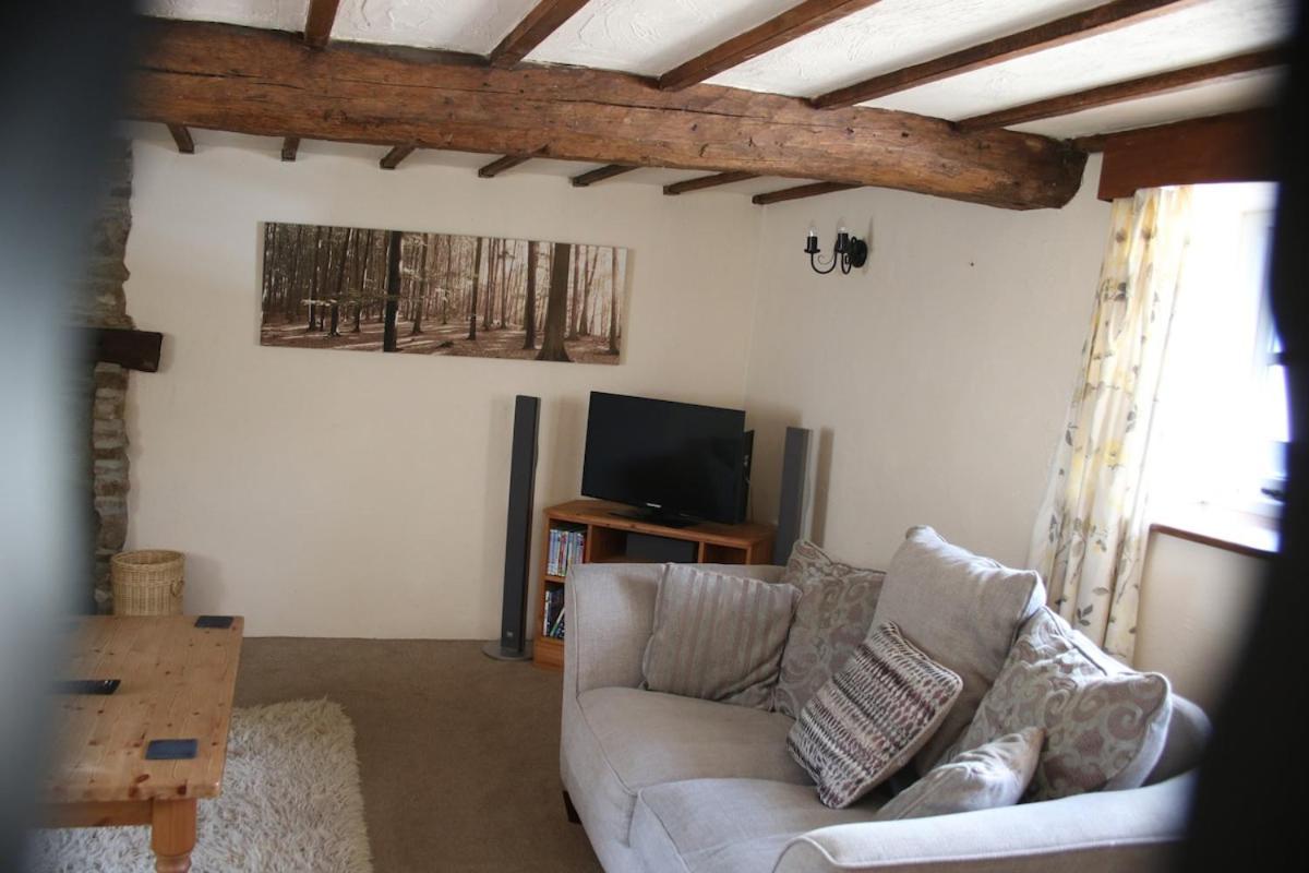 Award Winning Lower Whitsleigh Farm Cottage Roborough Экстерьер фото