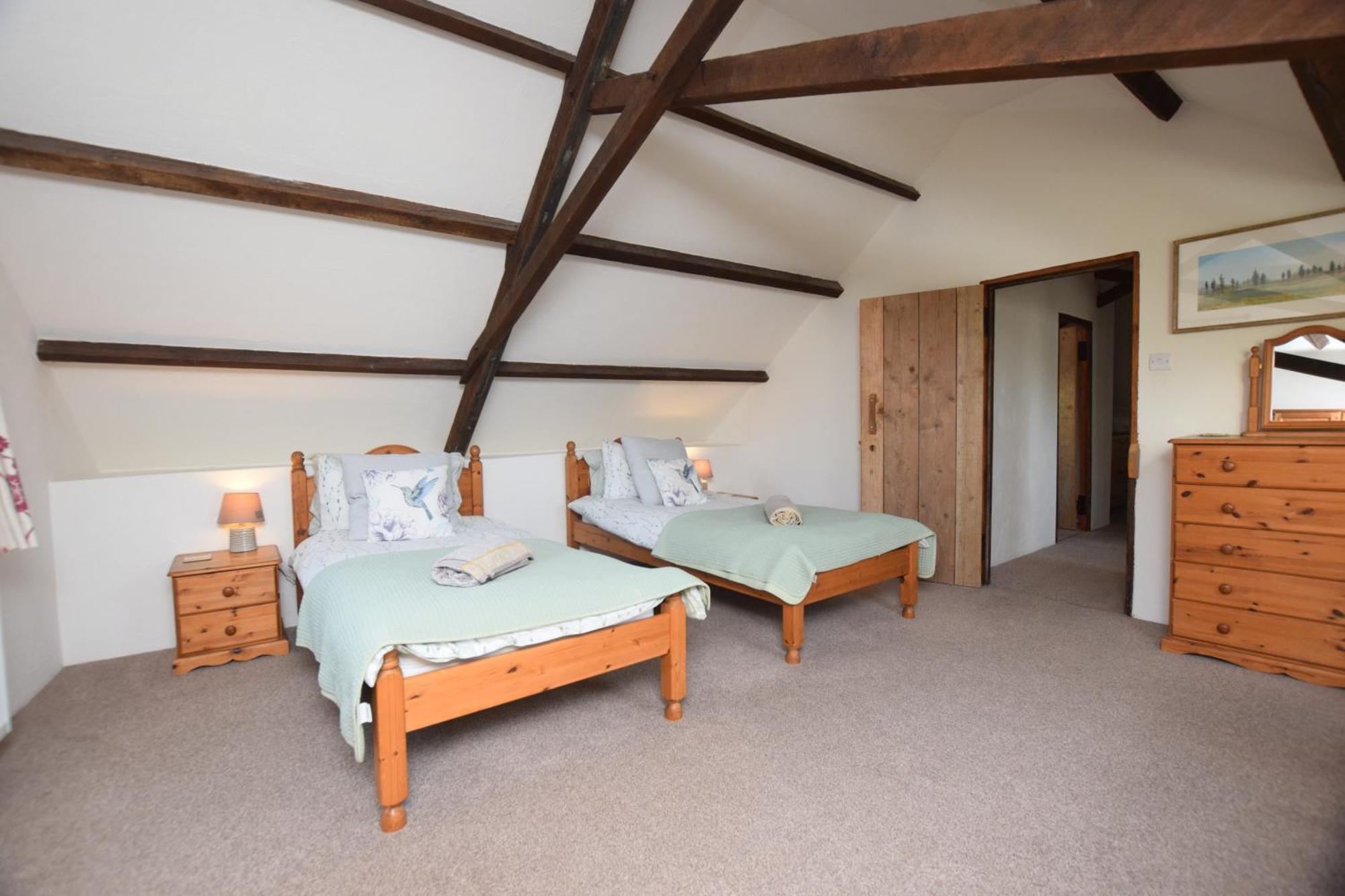 Award Winning Lower Whitsleigh Farm Cottage Roborough Экстерьер фото