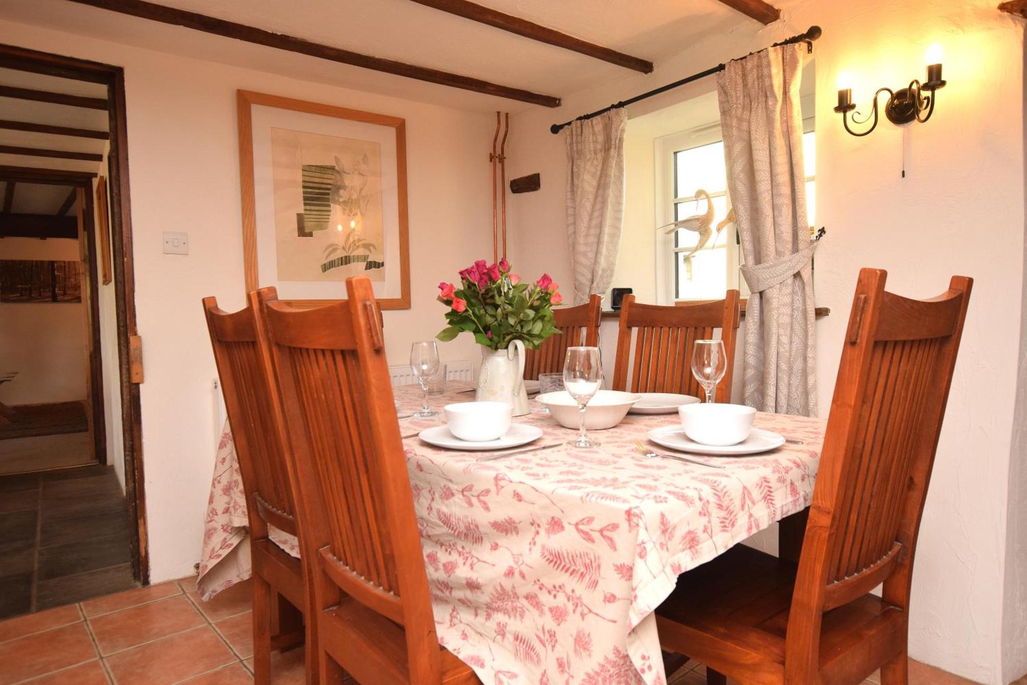 Award Winning Lower Whitsleigh Farm Cottage Roborough Экстерьер фото